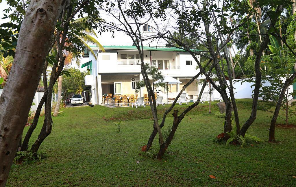 Hikka Nature Villa Hikkaduwa Exteriör bild